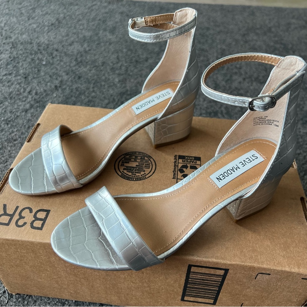 steve madden irenee sandals